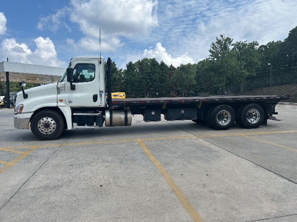 Flatbed Truck-Light and Medium Duty Trucks-Freightliner-2018-Cascadia X12564S-Kennesaw-GA-224,879\n\t\tmiles-$ 106,500 - Image 4