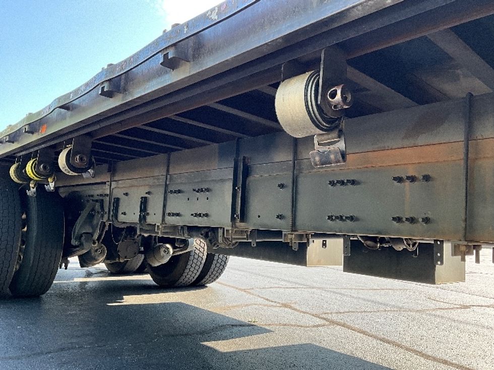 Flatbed Truck-Light and Medium Duty Trucks-Freightliner-2018-Cascadia X12564S-Kennesaw-GA-332,291\n\t\tmiles-$ 95,750 - Image 10