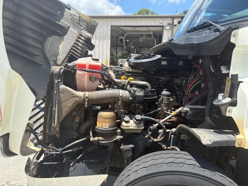 Flatbed Truck-Light and Medium Duty Trucks-Freightliner-2018-Cascadia X12564S-Mcdonough-GA-340,213\n\t\tmiles-$ 100,500 - Image 23