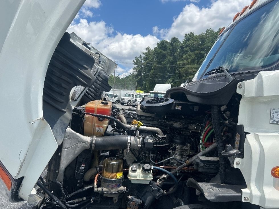 Flatbed Truck-Light and Medium Duty Trucks-Freightliner-2018-Cascadia X12564S-Norcross-GA-207,768\n\t\tmiles-$ 107,500 - Image 19