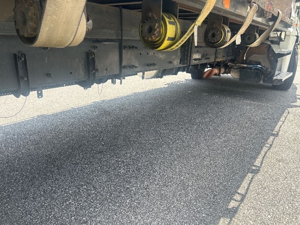 Flatbed Truck-Light and Medium Duty Trucks-Freightliner-2018-Cascadia X12564S-Norcross-GA-207,768\n\t\tmiles-$ 107,500 - Image 9