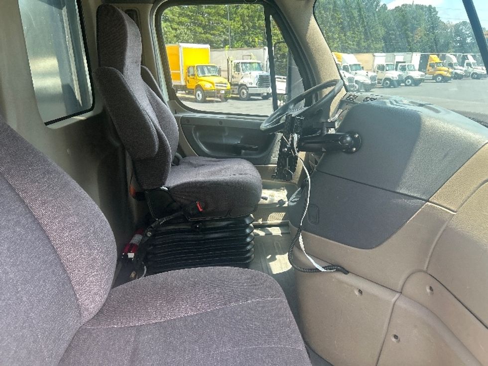 Flatbed Truck-Light and Medium Duty Trucks-Freightliner-2018-Cascadia X12564S-Norcross-GA-243,168\n\t\tmiles-$ 100,500 - Image 20