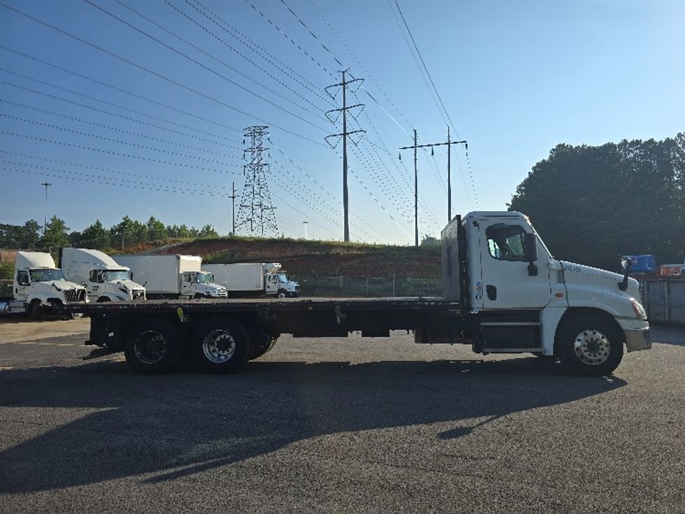 Flatbed Truck-Light and Medium Duty Trucks-Freightliner-2018-Cascadia X12564S-Norcross-GA-257,198\n\t\tmiles-$ 104,750 - Image 10
