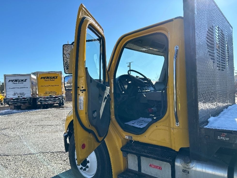 Flatbed Truck-Light and Medium Duty Trucks-Freightliner-2018-M2-Ashland-VA-140,027\n\t\tmiles-$ 56,500 - Image 12