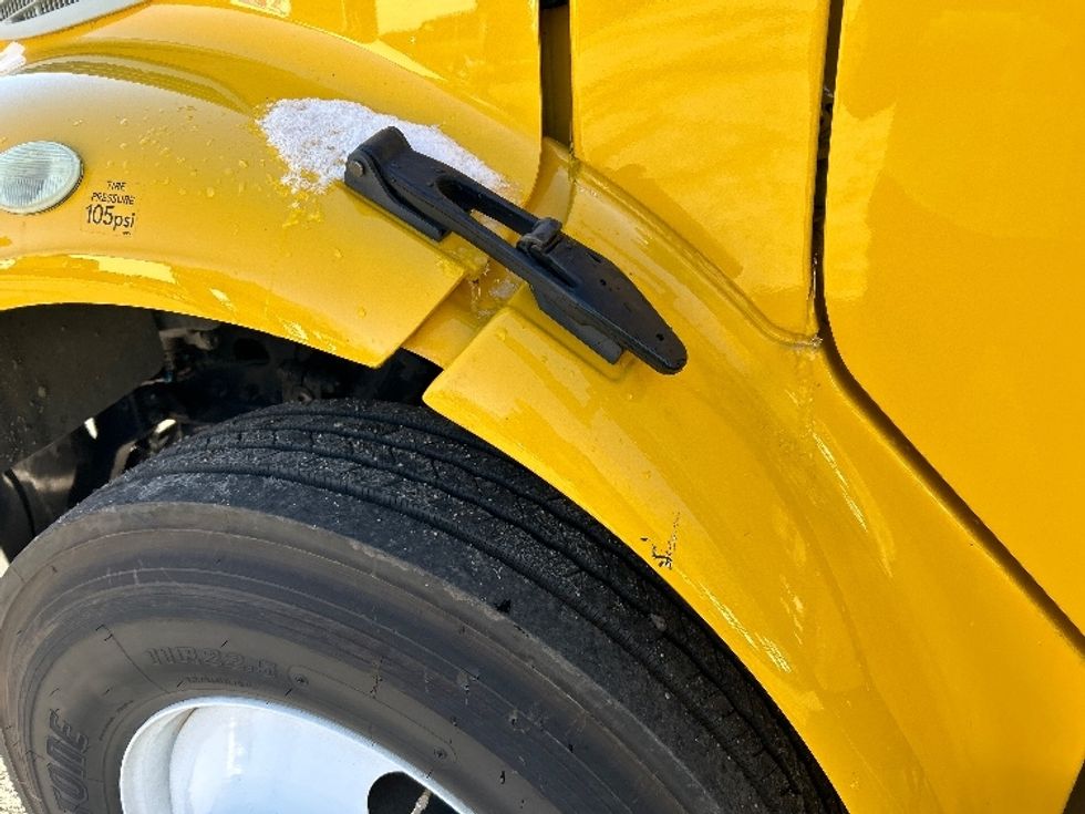 Flatbed Truck-Light and Medium Duty Trucks-Freightliner-2018-M2-Ashland-VA-140,027\n\t\tmiles-$ 56,500 - Image 22