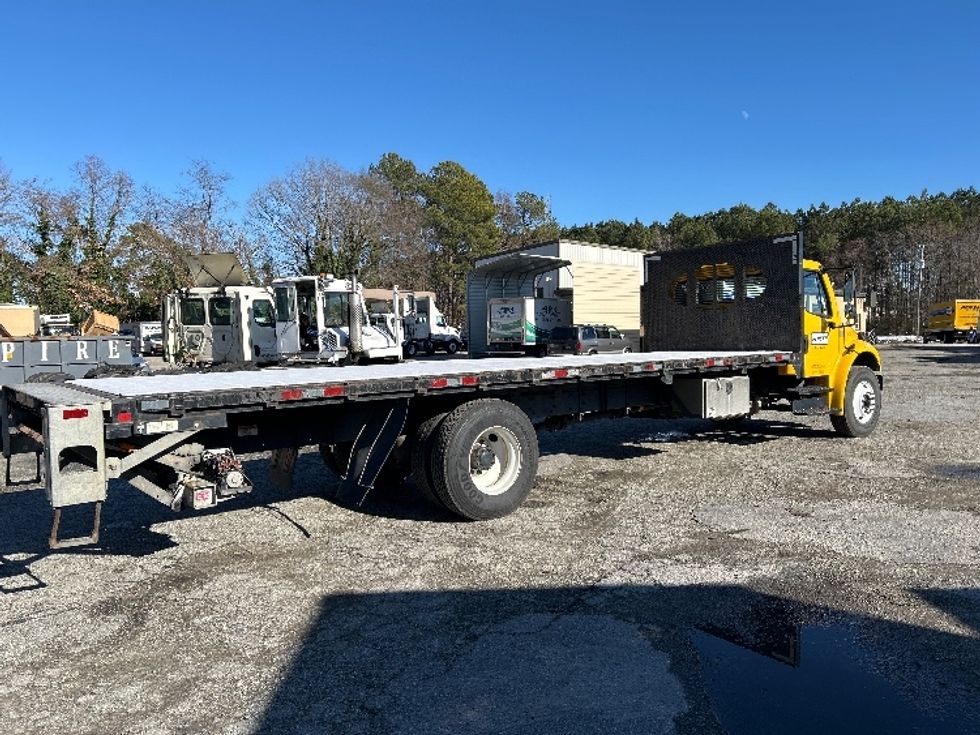 Flatbed Truck-Light and Medium Duty Trucks-Freightliner-2018-M2-Ashland-VA-140,027\n\t\tmiles-$ 56,500 - Image 9