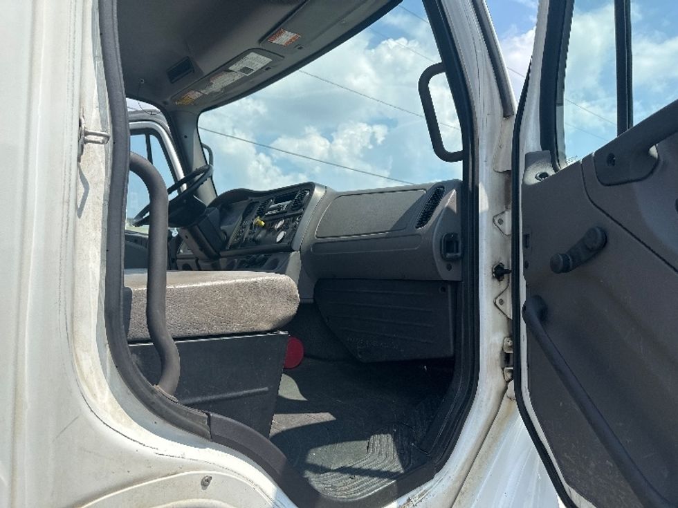 Flatbed Truck-Light and Medium Duty Trucks-Freightliner-2018-M2-Birmingham-AL-254,028\n\t\tmiles-$ 52,000 - Image 18