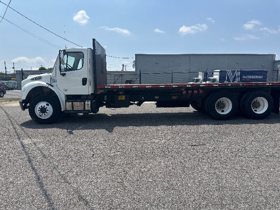 Flatbed Truck-Light and Medium Duty Trucks-Freightliner-2018-M2-Birmingham-AL-254,028\n\t\tmiles-$ 52,000 - Image 4