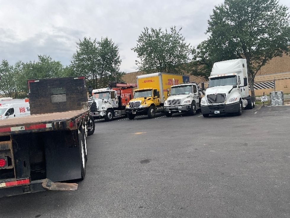 Flatbed Truck-Light and Medium Duty Trucks-Freightliner-2018-M2-Capitol Heights-MD-204,095\n\t\tmiles-$ 61,250 - Image 12