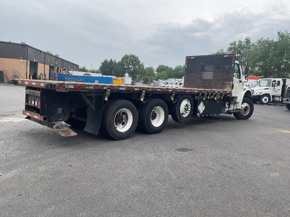 Flatbed Truck-Light and Medium Duty Trucks-Freightliner-2018-M2-Capitol Heights-MD-204,095\n\t\tmiles-$ 61,250 - Image 13