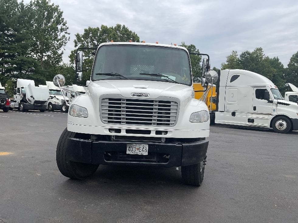 Flatbed Truck-Light and Medium Duty Trucks-Freightliner-2018-M2-Capitol Heights-MD-204,095\n\t\tmiles-$ 61,250 - Image 2