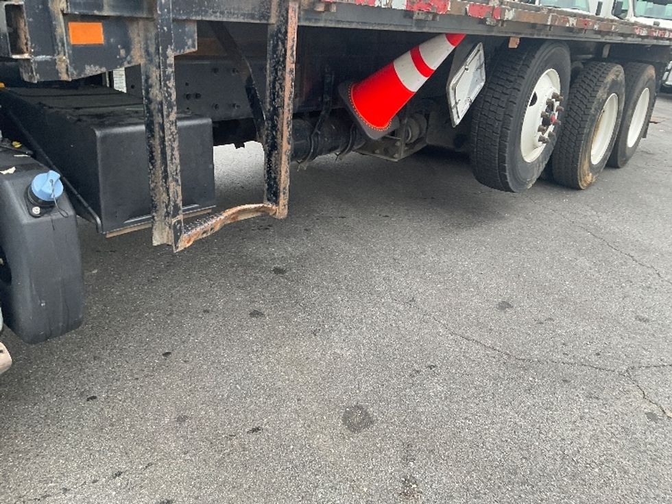 Flatbed Truck-Light and Medium Duty Trucks-Freightliner-2018-M2-Capitol Heights-MD-204,095\n\t\tmiles-$ 61,250 - Image 5