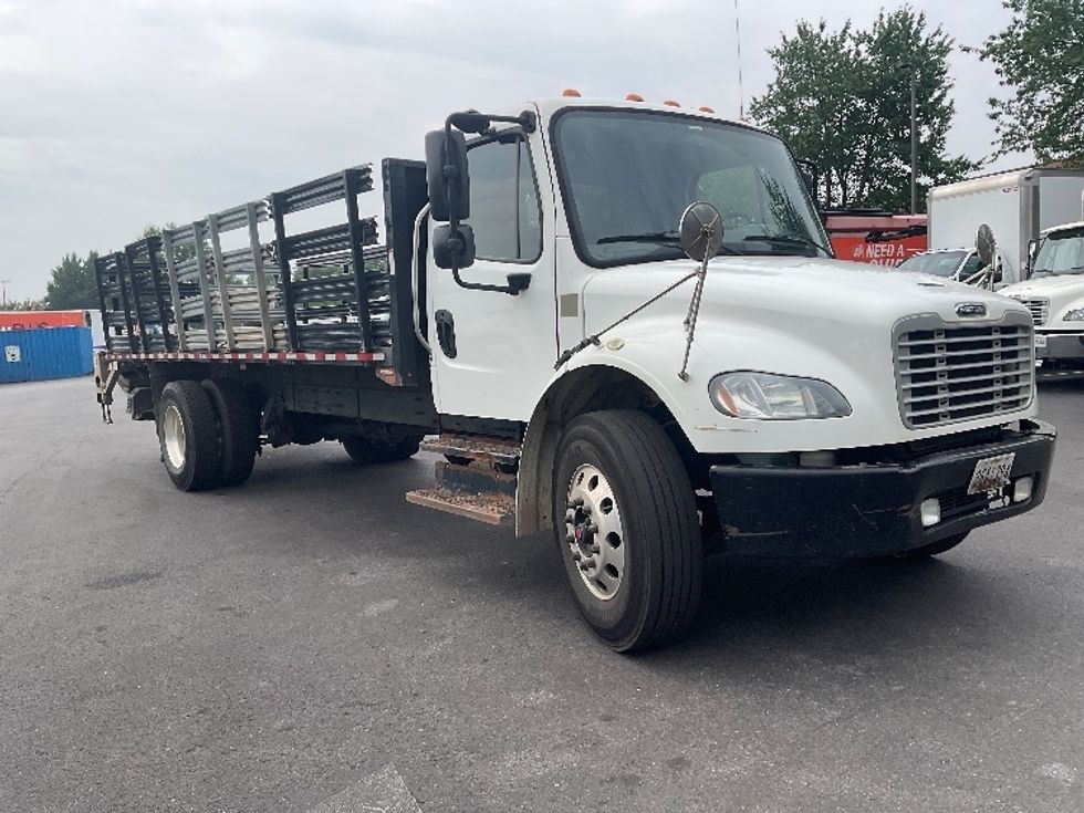 Flatbed Truck-Light and Medium Duty Trucks-Freightliner-2018-M2-Capitol Heights-MD-267,332\n\t\tmiles-$ 31,250 - Image 1