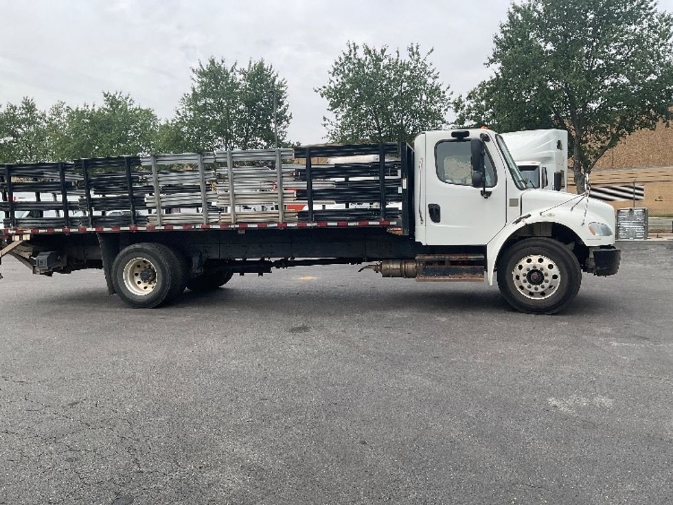 2018 Freightliner M2 106 Medium Duty photo 12