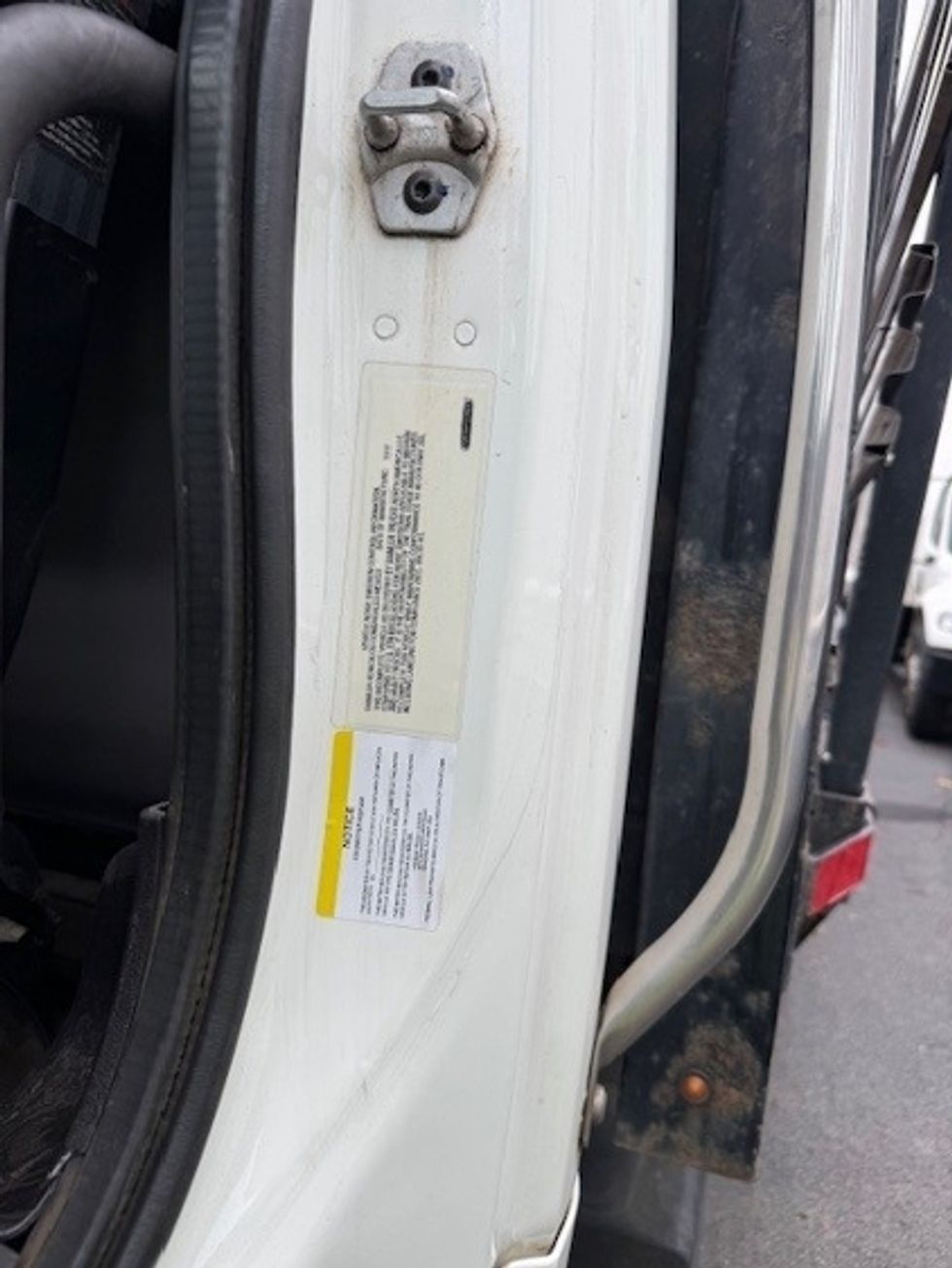 Flatbed Truck-Light and Medium Duty Trucks-Freightliner-2018-M2-Capitol Heights-MD-267,332\n\t\tmiles-$ 31,250 - Image 26