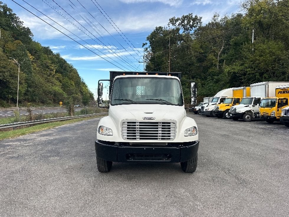 Flatbed Truck-Light and Medium Duty Trucks-Freightliner-2018-M2-Cleveland-TN-70,532\n\t\tmiles-$ 54,250 - Image 2