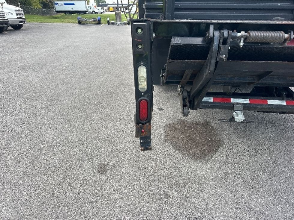 Flatbed Truck-Light and Medium Duty Trucks-Freightliner-2018-M2-Cleveland-TN-70,532\n\t\tmiles-$ 54,250 - Image 29