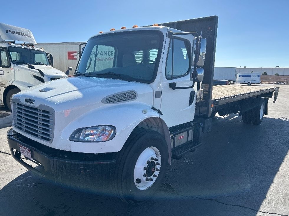 Flatbed Truck-Light and Medium Duty Trucks-Freightliner-2018-M2-Colorado Springs-CO-125,746\n\t\tmiles-$ 56,500 - Image 3