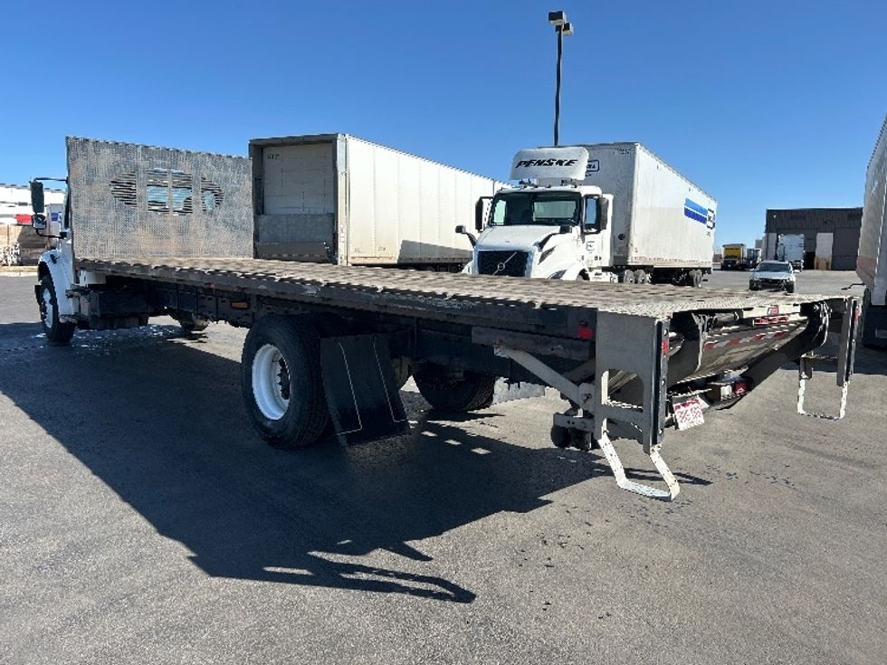 Flatbed Truck-Light and Medium Duty Trucks-Freightliner-2018-M2-Colorado Springs-CO-125,746\n\t\tmiles-$ 56,500 - Image 6