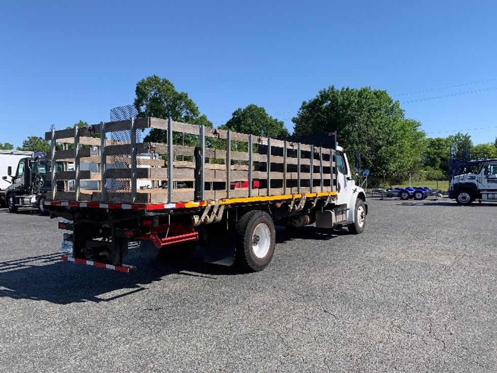 Flatbed Truck-Light and Medium Duty Trucks-Freightliner-2018-M2-Concord-NC-138,650\n\t\tmiles-$ 42,500 - Image 11