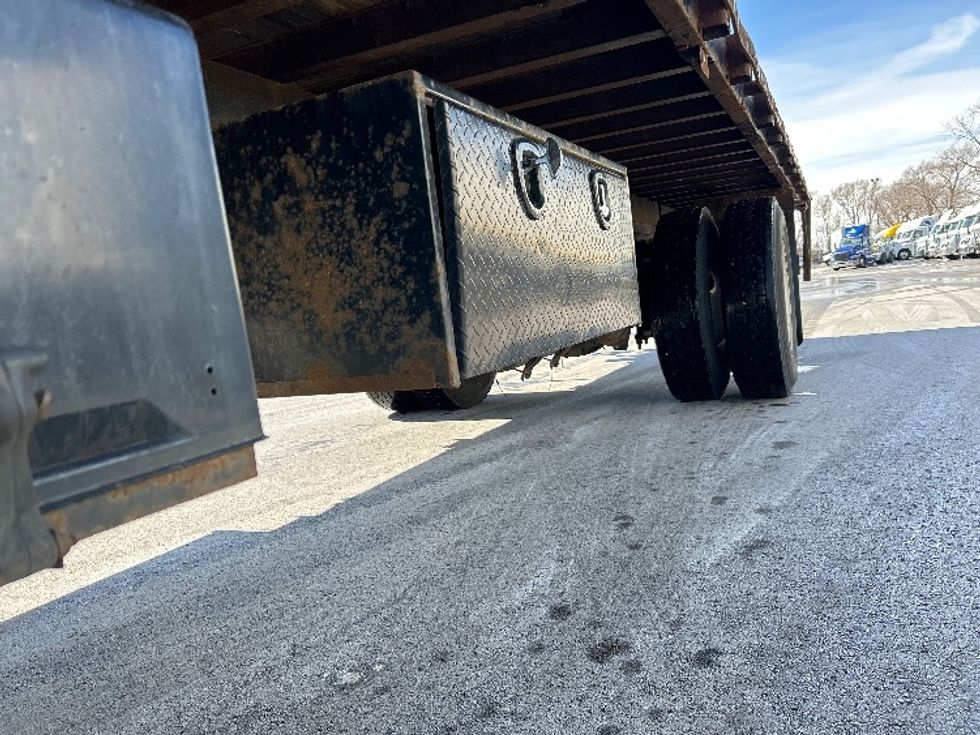 Flatbed Truck-Light and Medium Duty Trucks-Freightliner-2018-M2-East Chicago-IN-136,288\n\t\tmiles-$ 46,500 - Image 5