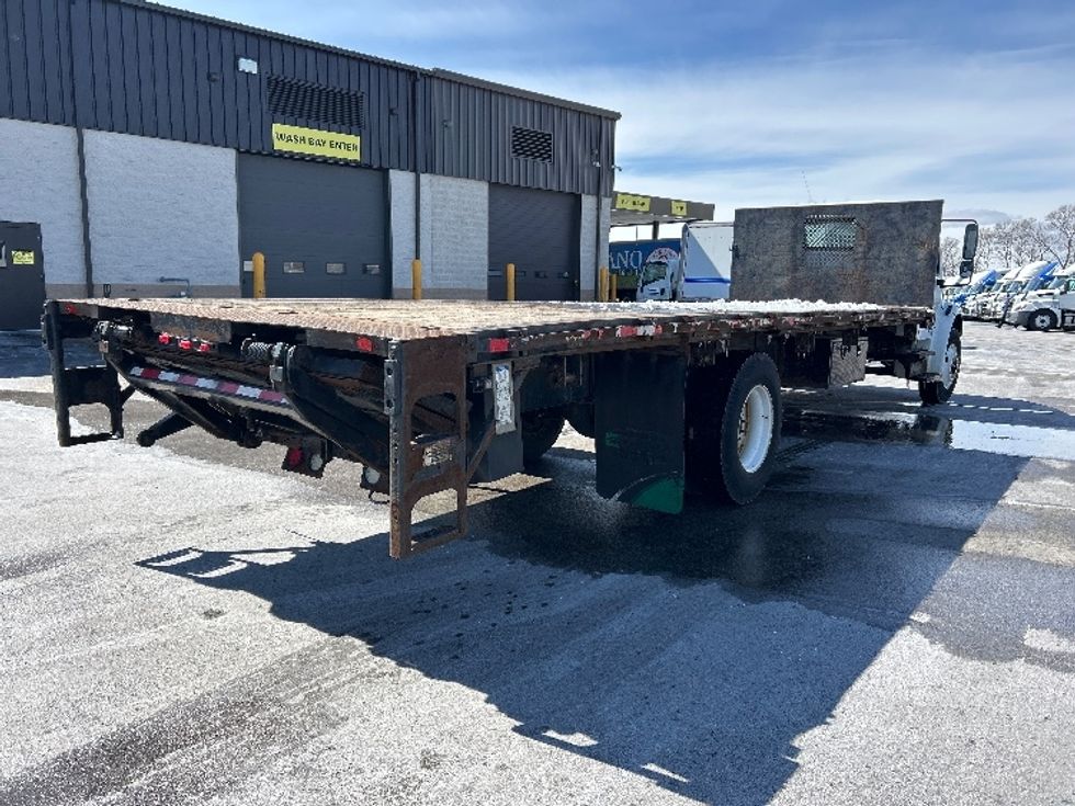 Flatbed Truck-Light and Medium Duty Trucks-Freightliner-2018-M2-East Chicago-IN-136,288\n\t\tmiles-$ 46,500 - Image 9