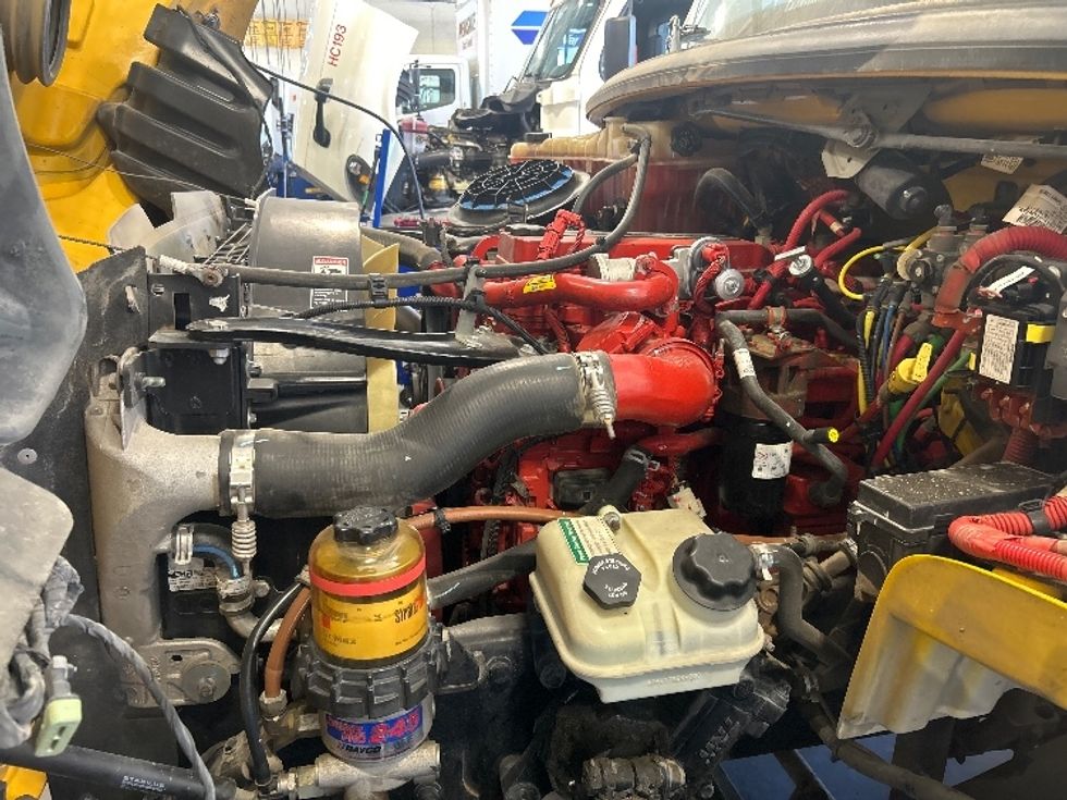 Flatbed Truck-Light and Medium Duty Trucks-Freightliner-2018-M2-Houston-TX-190,442\n\t\tmiles-$ 42,500 - Image 19