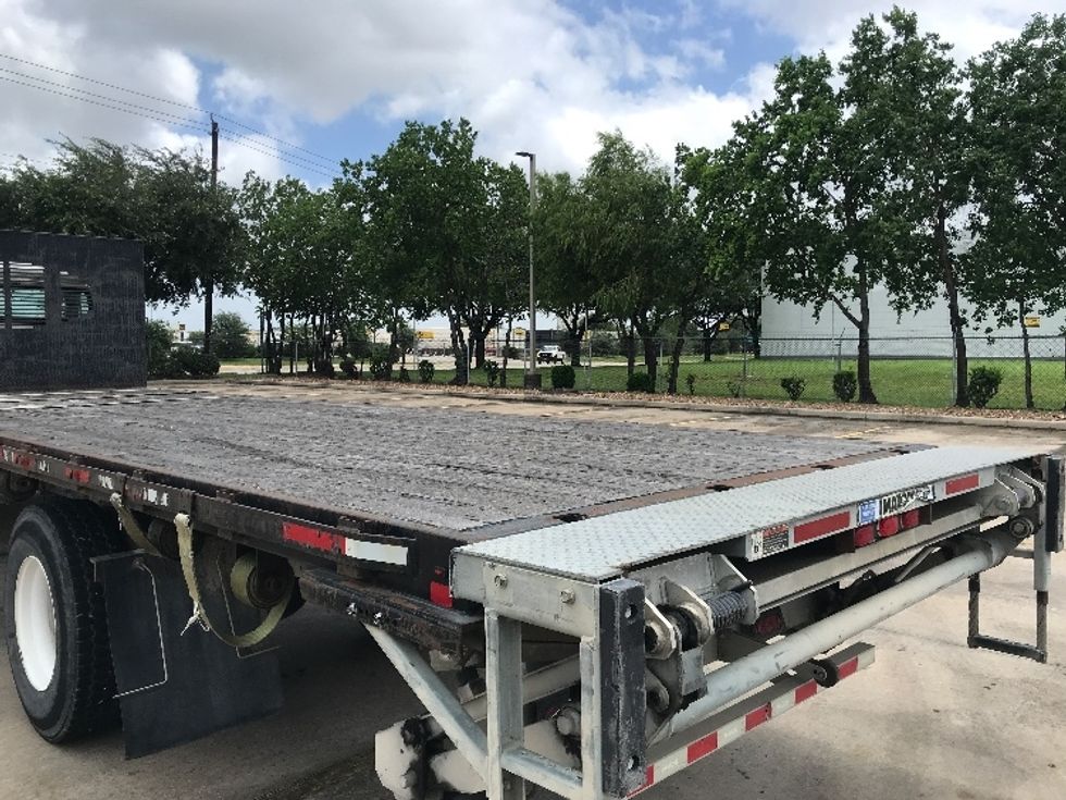 Flatbed Truck-Light and Medium Duty Trucks-Freightliner-2018-M2-Houston-TX-78,122\n\t\tmiles-$ 52,250 - Image 11