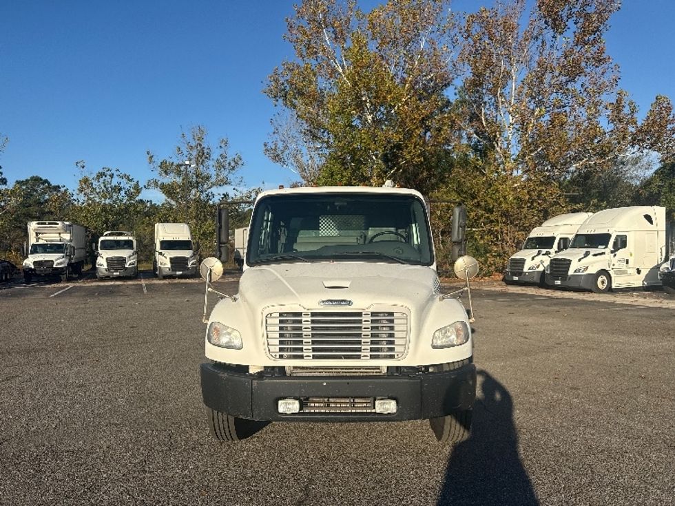 Flatbed Truck-Light and Medium Duty Trucks-Freightliner-2018-M2-Jacksonville-FL-225,051\n\t\tmiles-$ 40,000 - Image 2