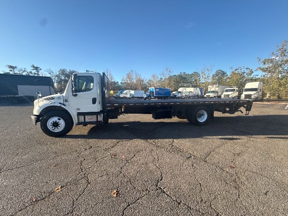 Flatbed Truck-Light and Medium Duty Trucks-Freightliner-2018-M2-Jacksonville-FL-225,051\n\t\tmiles-$ 40,000 - Image 4