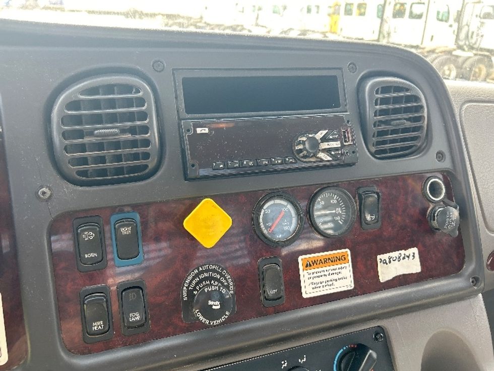 Flatbed Truck-Light and Medium Duty Trucks-Freightliner-2018-M2-Katy-TX-148,676\n\t\tmiles-$ 45,250 - Image 20