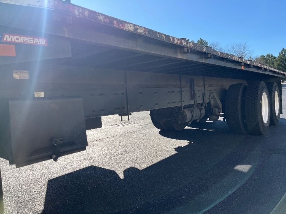Flatbed Truck-Light and Medium Duty Trucks-Freightliner-2018-M2-Kennesaw-GA-195,668\n\t\tmiles-$ 59,250 - Image 5