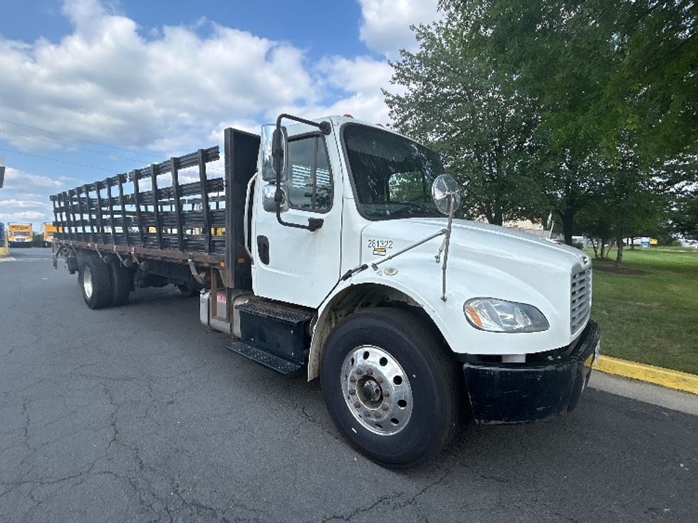 Flatbed Truck-Light and Medium Duty Trucks-Freightliner-2018-M2-Manassas-VA-176,708\n\t\tmiles-$ 47,500 - Image 1