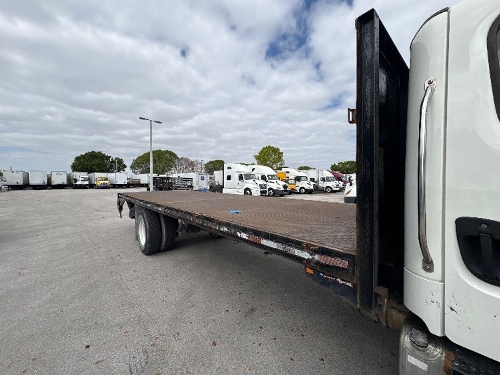 Flatbed Truck-Light and Medium Duty Trucks-Freightliner-2018-M2-Medley-FL-136,735\n\t\tmiles-$ 52,500 - Image 11