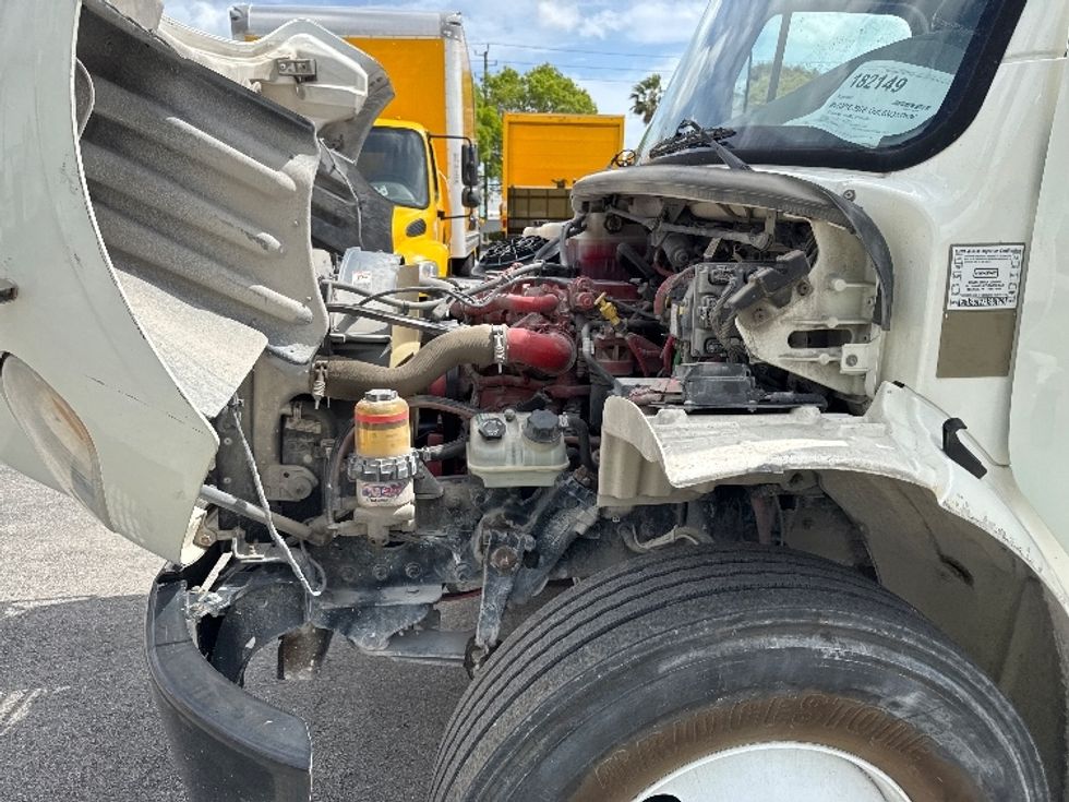 Flatbed Truck-Light and Medium Duty Trucks-Freightliner-2018-M2-Medley-FL-136,735\n\t\tmiles-$ 52,500 - Image 20