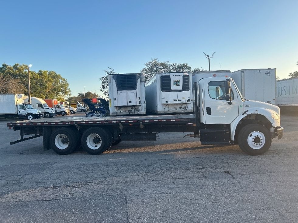 Flatbed Truck-Light and Medium Duty Trucks-Freightliner-2018-M2-Medley-FL-175,223\n\t\tmiles-$ 52,500 - Image 11