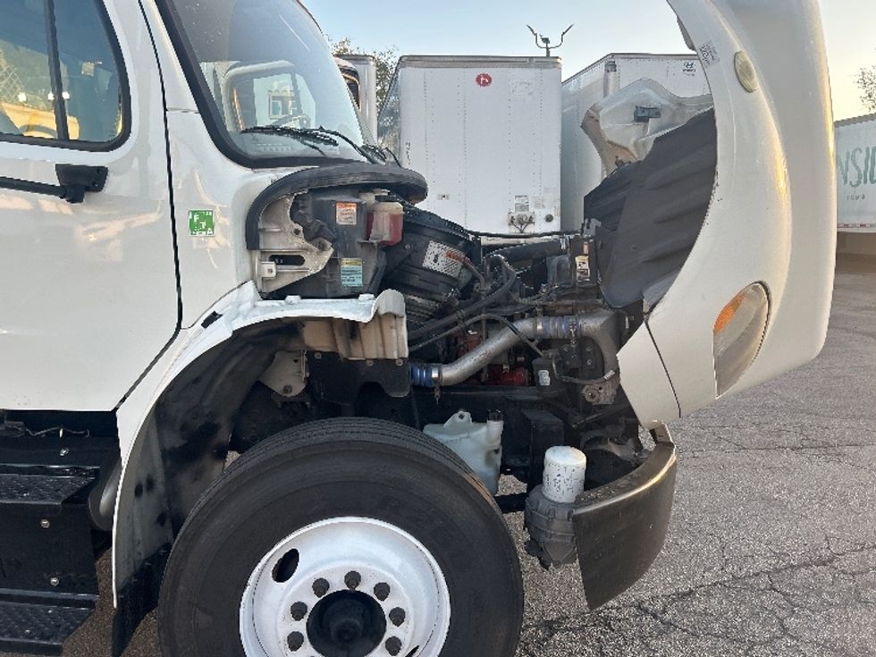 Flatbed Truck-Light and Medium Duty Trucks-Freightliner-2018-M2-Medley-FL-175,223\n\t\tmiles-$ 52,500 - Image 18