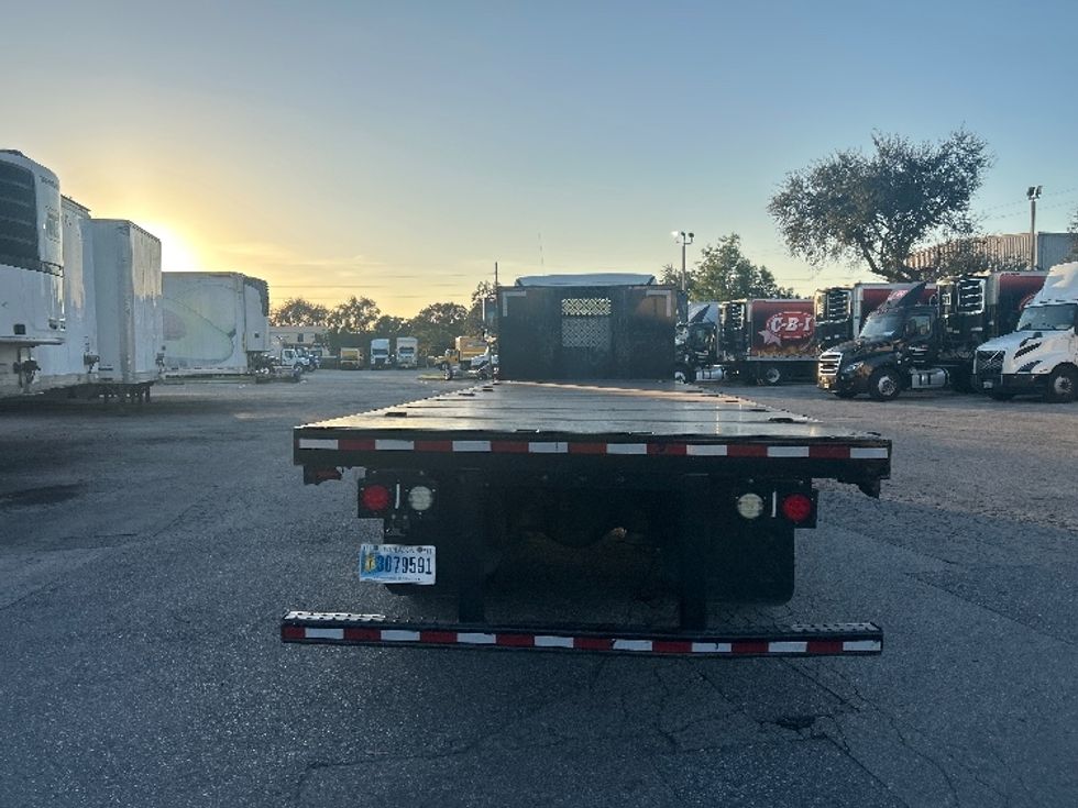 Flatbed Truck-Light and Medium Duty Trucks-Freightliner-2018-M2-Medley-FL-175,223\n\t\tmiles-$ 52,500 - Image 7