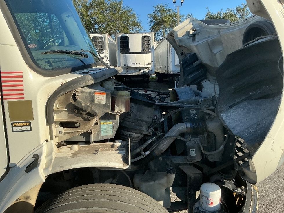 Flatbed Truck-Light and Medium Duty Trucks-Freightliner-2018-M2-Medley-FL-186,597\n\t\tmiles-$ 35,250 - Image 18