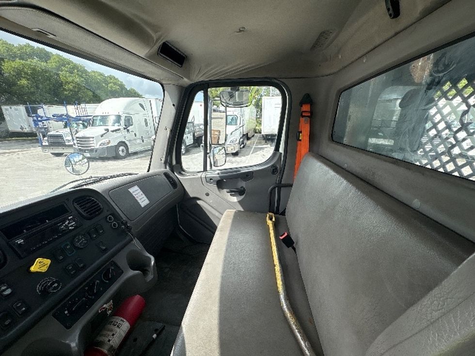 Flatbed Truck-Light and Medium Duty Trucks-Freightliner-2018-M2-Medley-FL-203,343\n\t\tmiles-$ 60,500 - Image 13