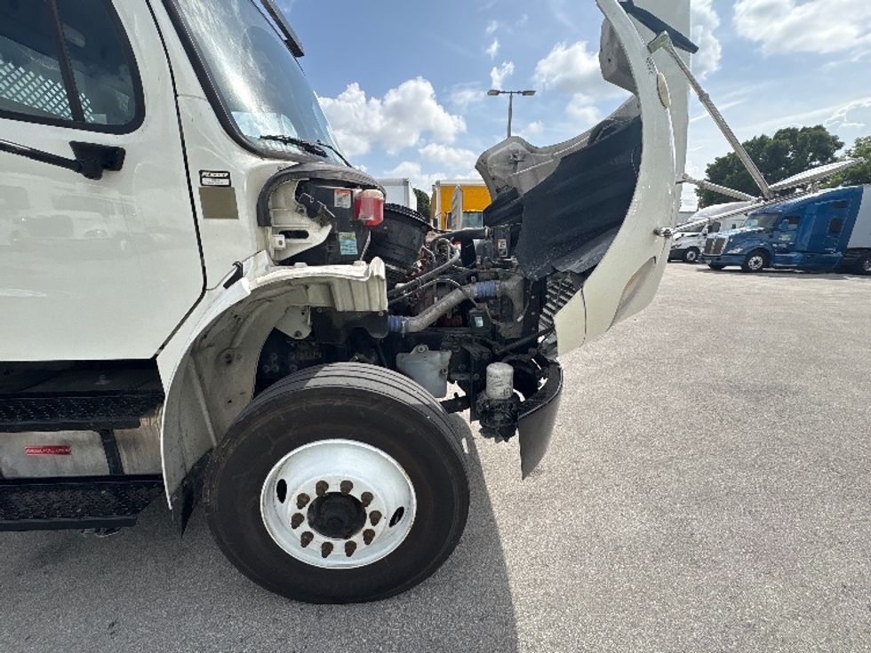 Flatbed Truck-Light and Medium Duty Trucks-Freightliner-2018-M2-Medley-FL-203,343\n\t\tmiles-$ 60,500 - Image 15