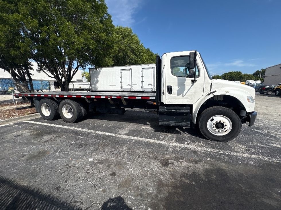 Flatbed Truck-Light and Medium Duty Trucks-Freightliner-2018-M2-Medley-FL-212,251\n\t\tmiles-$ 20,000 - Image 10