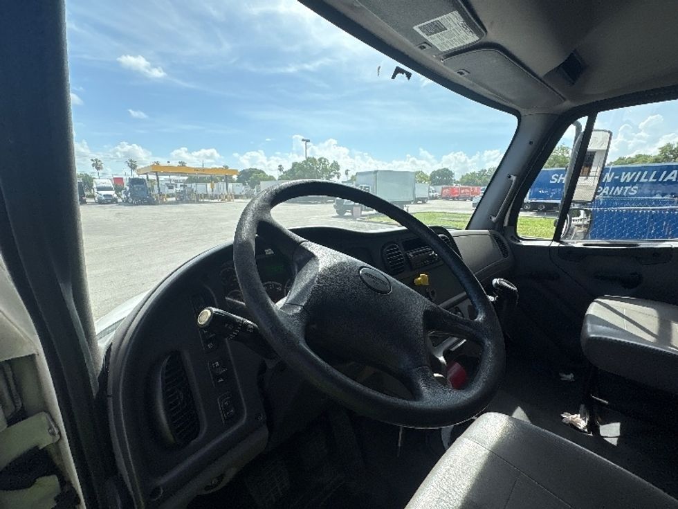 Flatbed Truck-Light and Medium Duty Trucks-Freightliner-2018-M2-Medley-FL-212,251\n\t\tmiles-$ 20,000 - Image 12