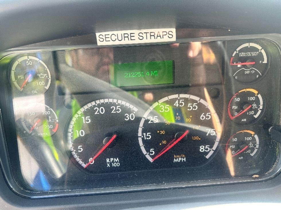 Flatbed Truck-Light and Medium Duty Trucks-Freightliner-2018-M2-Medley-FL-212,251\n\t\tmiles-$ 20,000 - Image 20