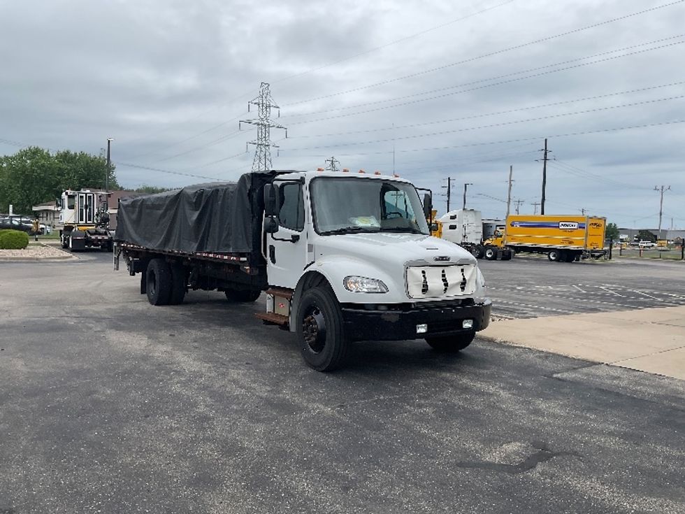 Flatbed Truck-Light and Medium Duty Trucks-Freightliner-2018-M2-Milwaukee-WI-113,547\n\t\tmiles-$ 48,500 - Image 1