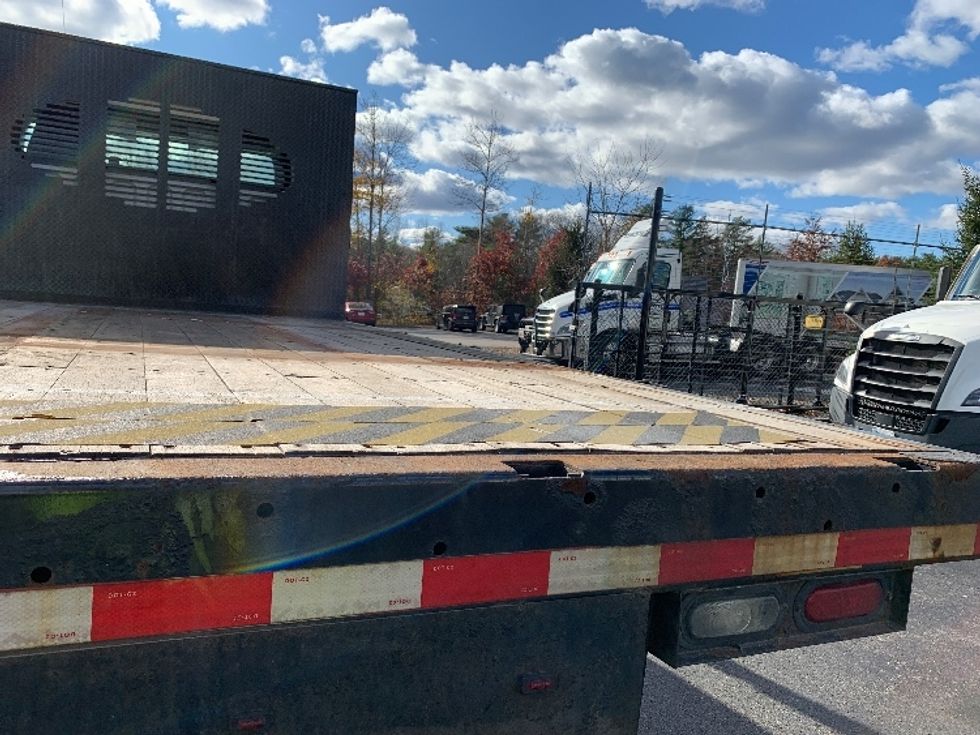 Flatbed Truck-Light and Medium Duty Trucks-Freightliner-2018-M2-Norton-MA-364,717\n\t\tmiles-$ 20,000 - Image 12