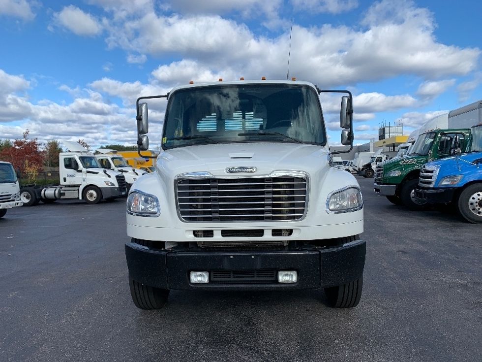 Flatbed Truck-Light and Medium Duty Trucks-Freightliner-2018-M2-Norton-MA-364,717\n\t\tmiles-$ 20,000 - Image 2