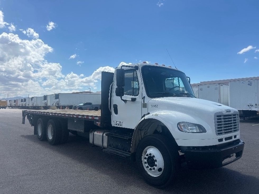 Flatbed Truck-Light and Medium Duty Trucks-Freightliner-2018-M2-Phoenix-AZ-194,372\n\t\tmiles-$ 51,250 - Image 1