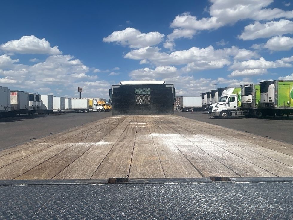 Flatbed Truck-Light and Medium Duty Trucks-Freightliner-2018-M2-Phoenix-AZ-194,372\n\t\tmiles-$ 51,250 - Image 10