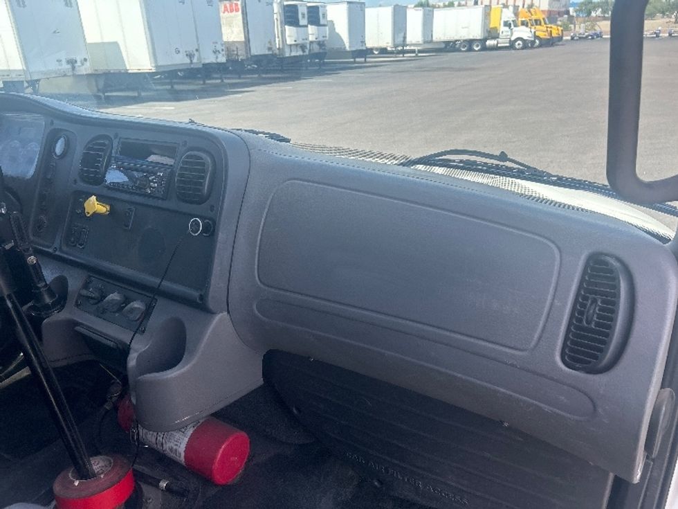 Flatbed Truck-Light and Medium Duty Trucks-Freightliner-2018-M2-Phoenix-AZ-194,372\n\t\tmiles-$ 51,250 - Image 21